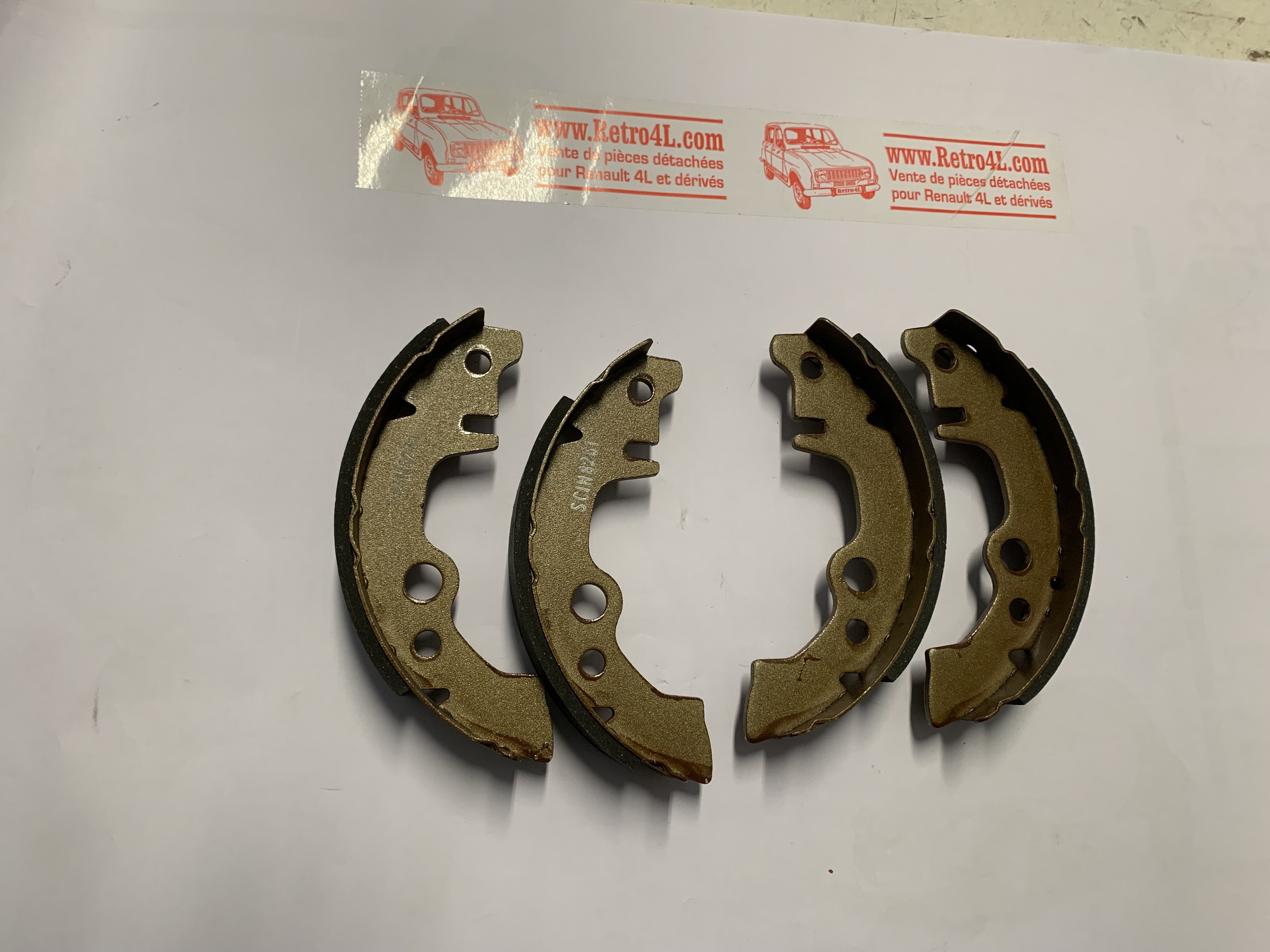 Jeu de 4 mâchoires de frein FERODO FSB332 au meilleur prix